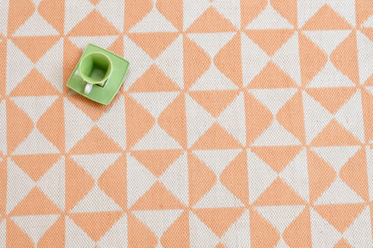 Alfombra de Hilo PET – Reciclada y Resistente