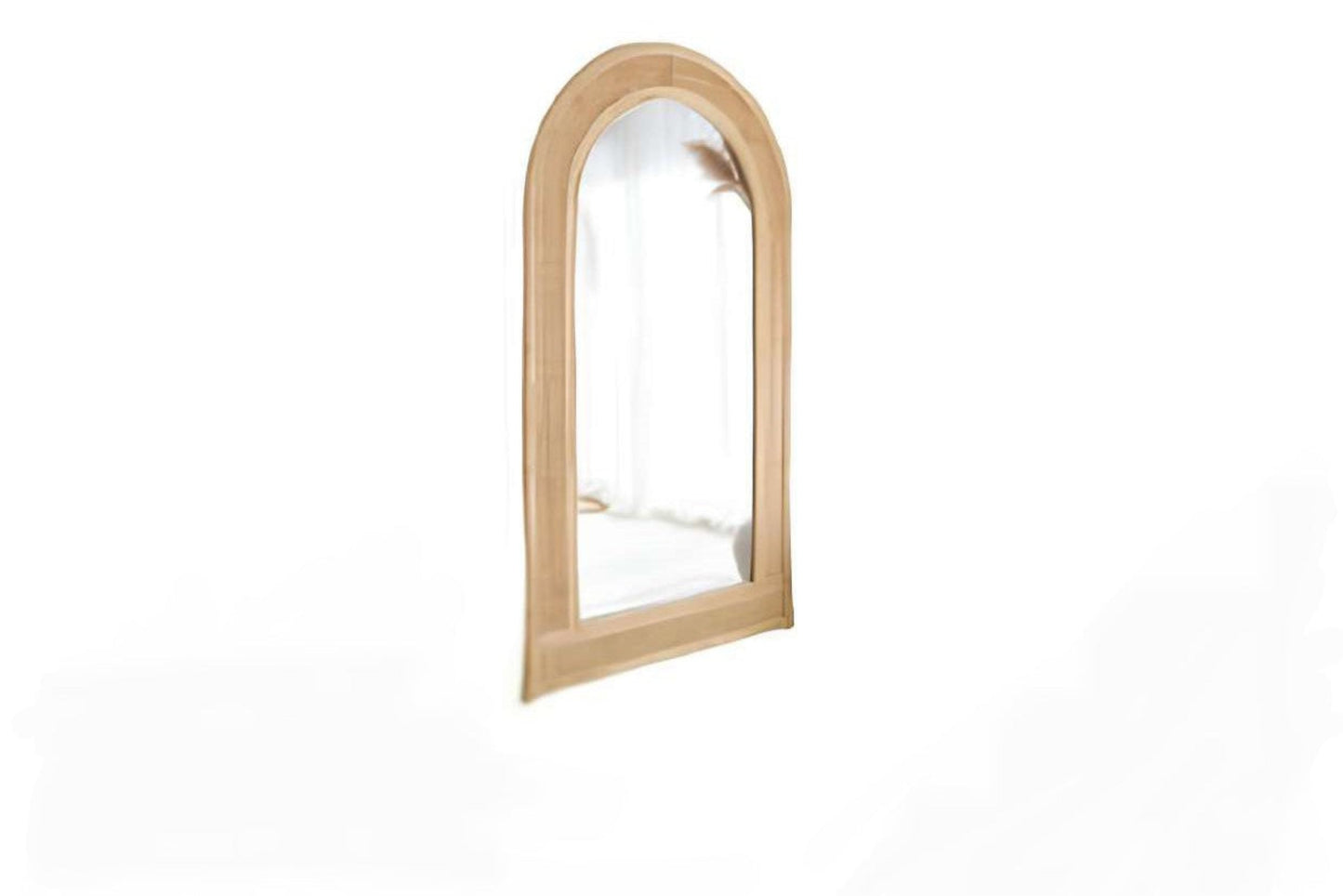 Espejo de pared arqueado de ratán