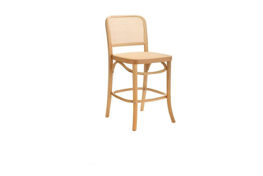 Taburete de barra con respaldo de ratán