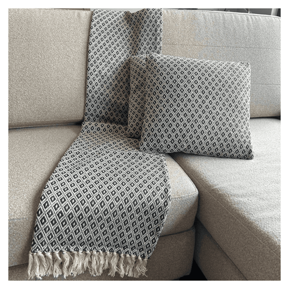 Set de Manta y 2 Cojines de Algodón Tejida a Mano