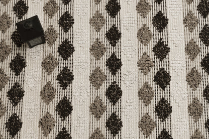 Alfombra de Algodón con Patrón de Diamante – Borde y Flecos