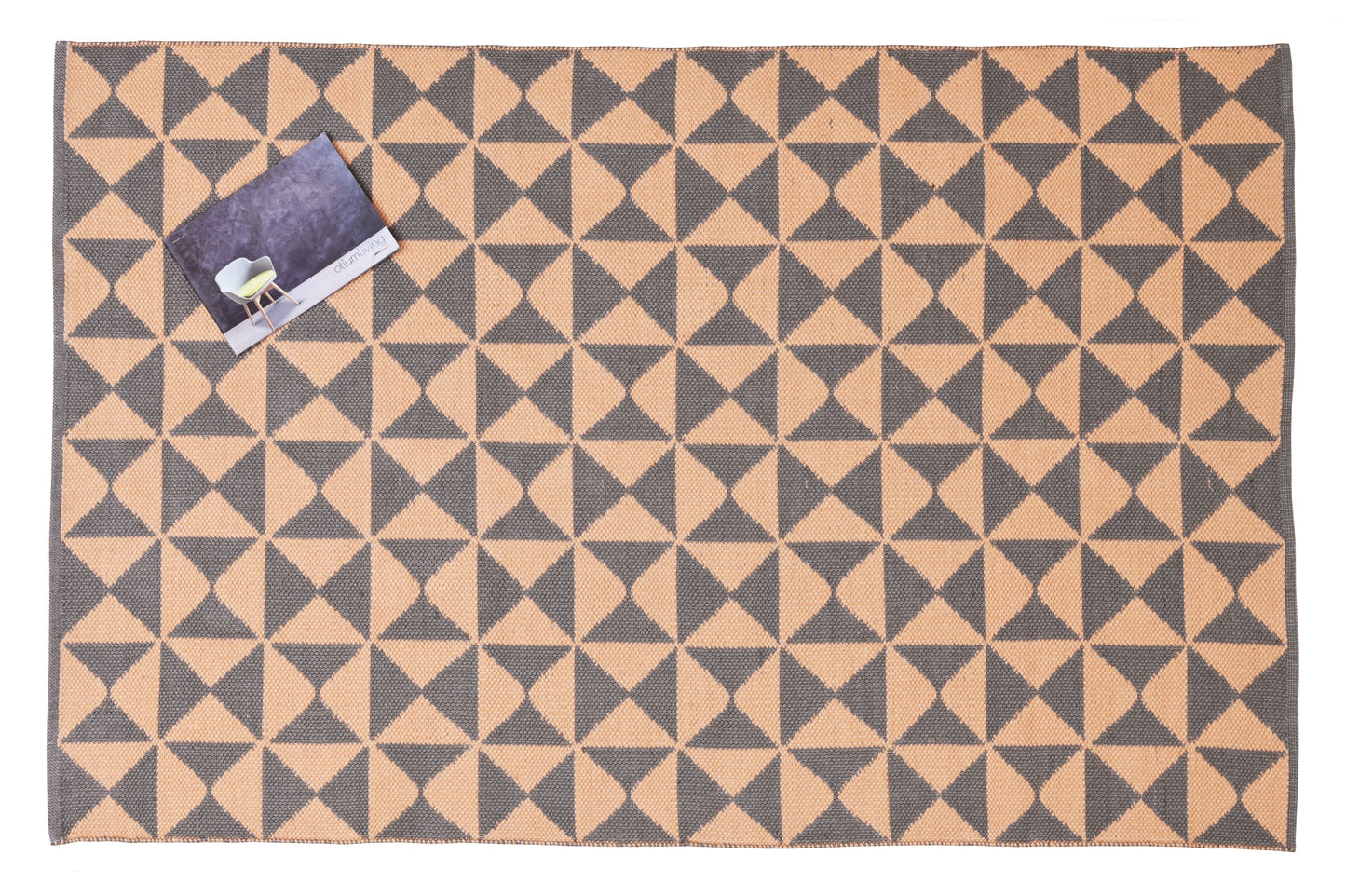 Alfombra de Hilo PET – Reciclada y Resistente