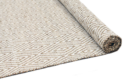 Alfombra de Pasto Marino con Patrón de Diamante – Borde Acabado