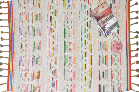 Alfombra de Algodón con Patrón de Diamante – Borde y Flecos