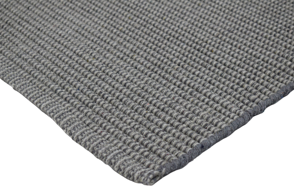 Alfombra Playera Tejida a Mano “Sunset Flame” en Naranja Intenso